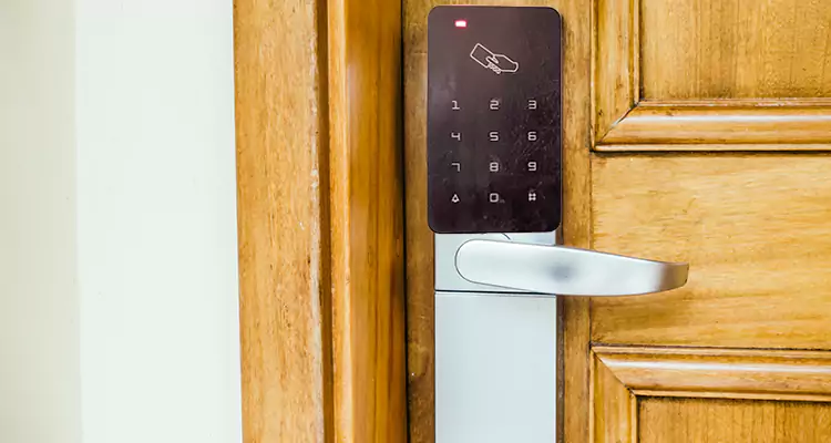 Keyless Hotel Door Locks Repair in Egypt Lake-Leto, FL